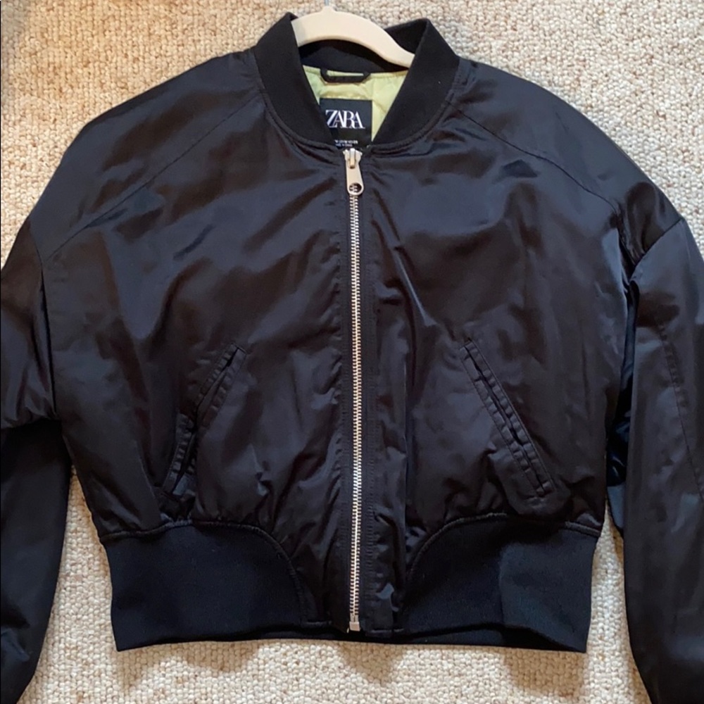 Bomber jacket